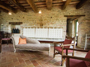 Beautiful Villa in Barchi with Private Pool